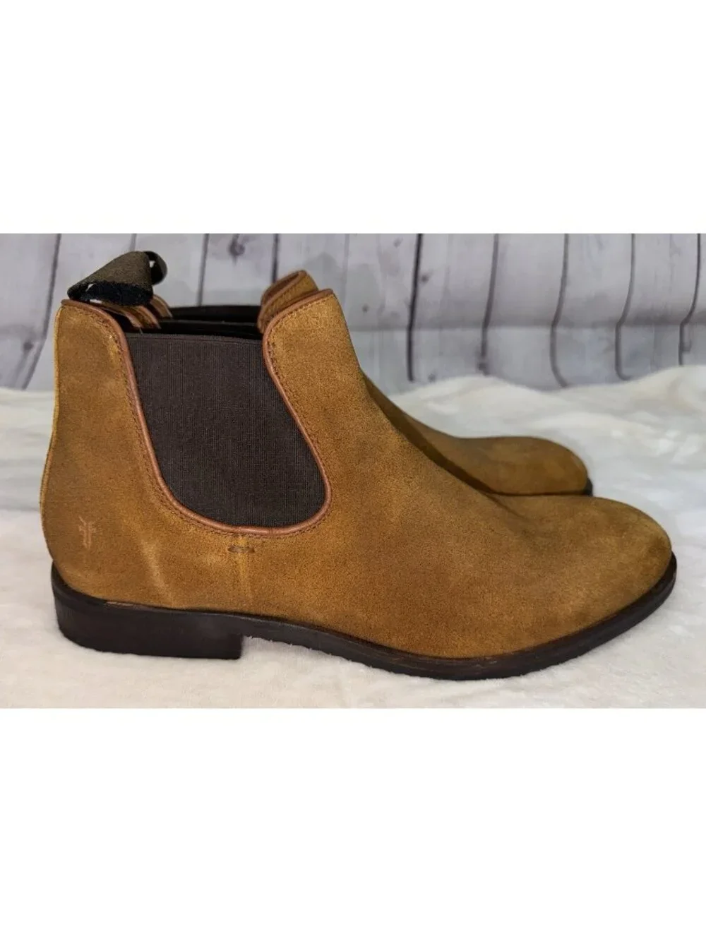 FRYE Suede Chelsea Boots Men’s Size 10 D Pull Tab